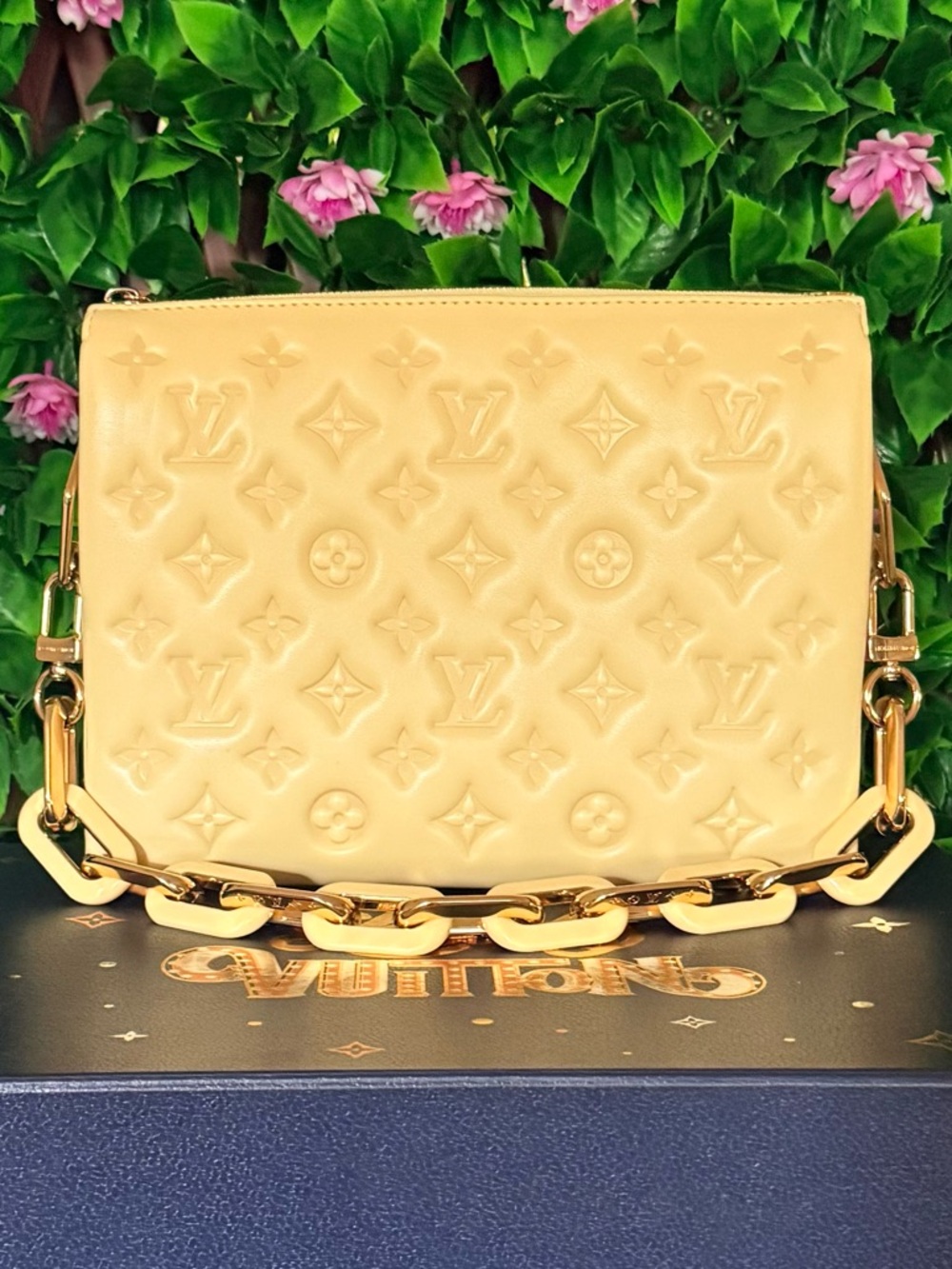 Louis Vuitton Pale Yellow Leather Monogram Coussin PM Crossbody shoulder Bag - Picture 3 of 17